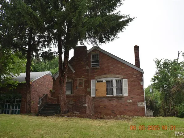 3835 Oakridge Blvd, Saint Louis, MO 63121