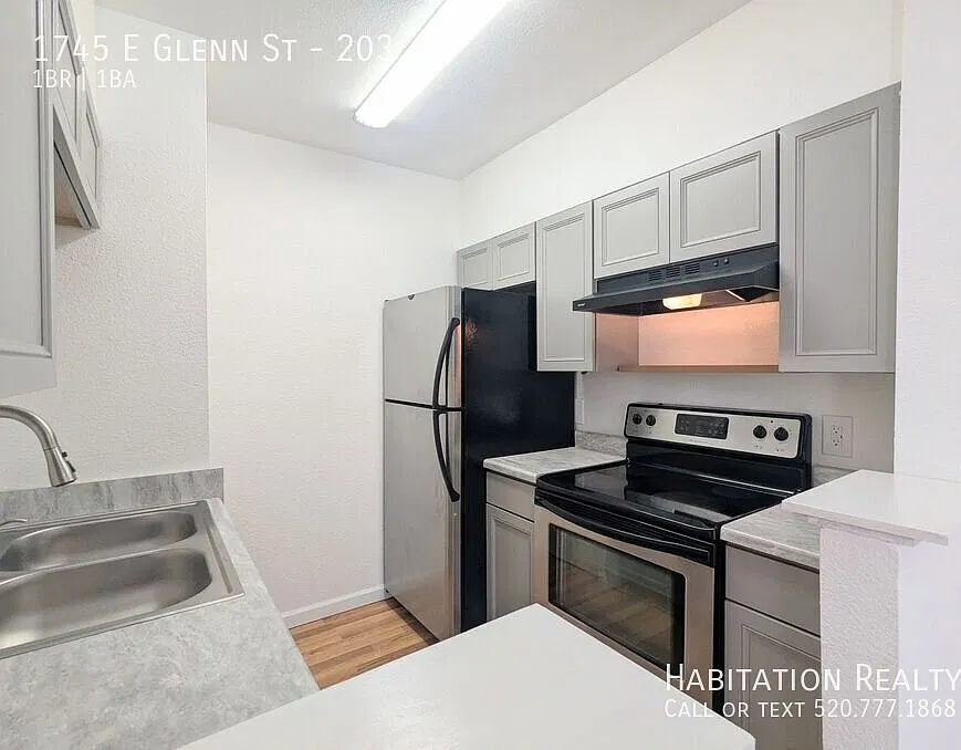 Rare opportunity to rent at Copper Star Condos, 1bed/1bath + community pool & fitness center! — Photo 2