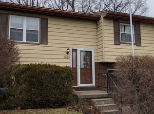 2829 E Black Ave, Springfield, IL 62702