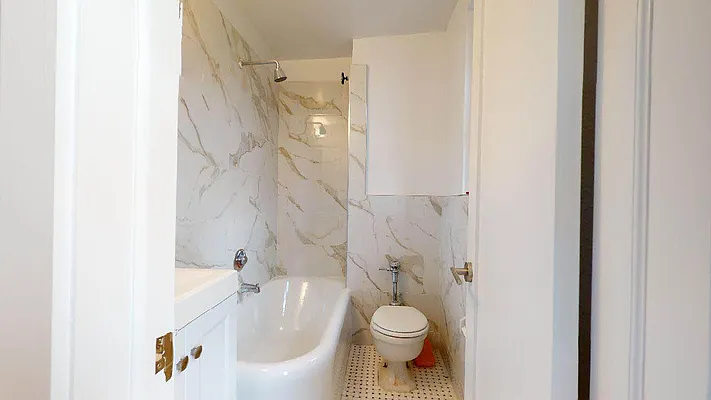 Rented by Bond New York | media 5