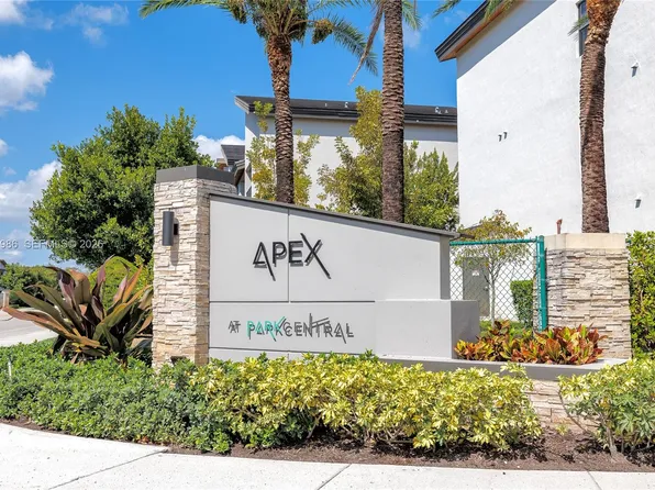 7925 NW 104th Ave APT 28, Doral, FL 33178