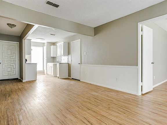 5th image of 2971 Lana Cir