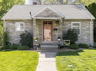 513 Dearborn St, Iowa City, IA 52240