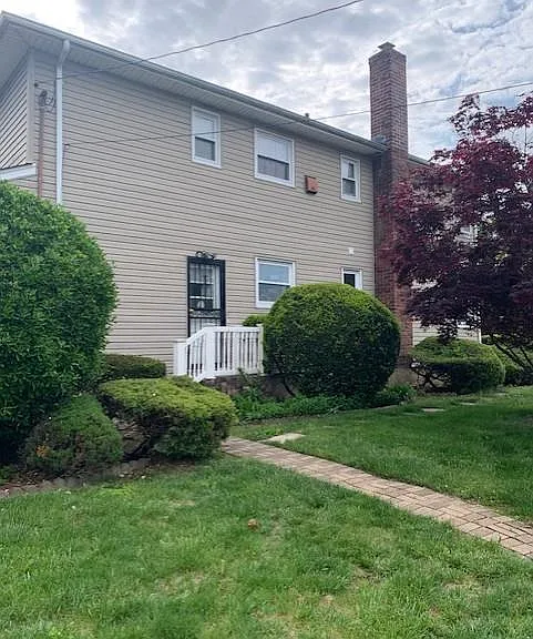 2 Vanata Ct — Photo 2