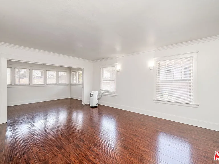 1404 S Manhattan Pl — Photo 26