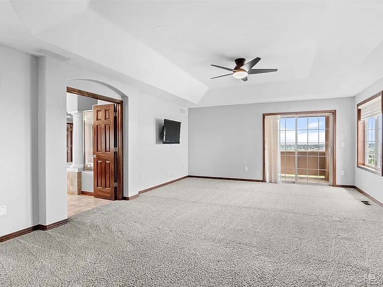19341 E Davies Pl — Photo 14