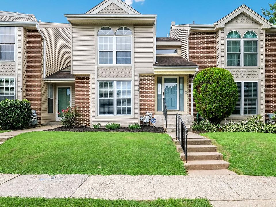 1st image of 148 Pine Ct