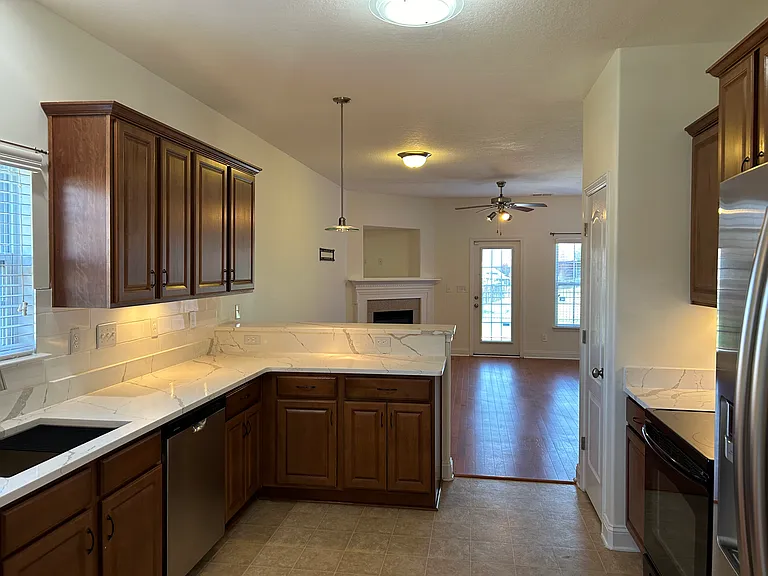 2444 Glyncastle Way — Photo 9