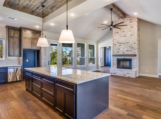 555 Aermotor Loop, Weatherford, TX 76085