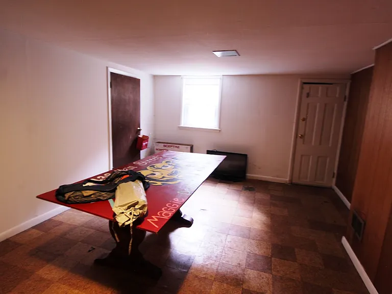 260 S Alder St — Photo 10