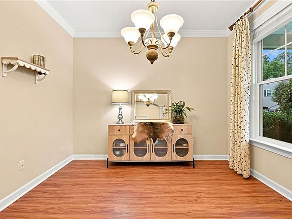 5th image of 22305 Charthouse Ln