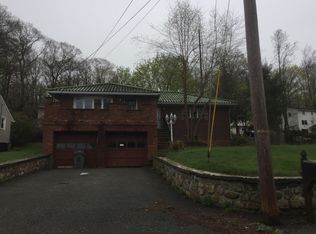 10 Hillard Rd, Mount Arlington, NJ 07856