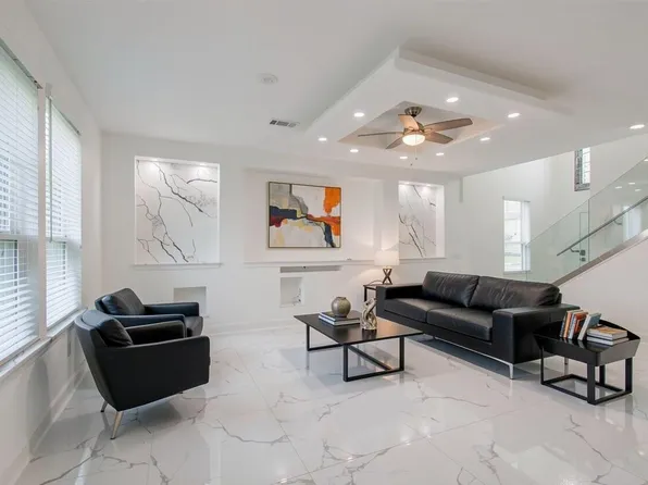 4627 Prairie Chase Dr, Houston, TX 77069