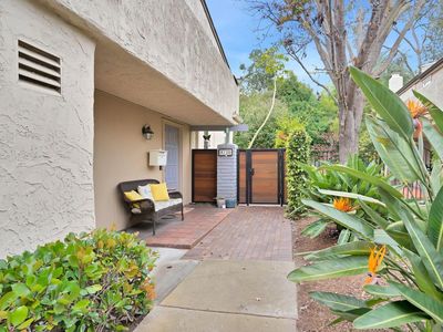 8730 Caminito Sueno, La Jolla, CA, 92037