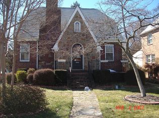 812 S Glebe Rd, Arlington, VA 22204