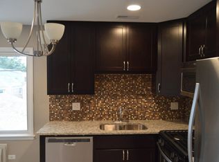 6413 26th St APT 3, Berwyn, IL