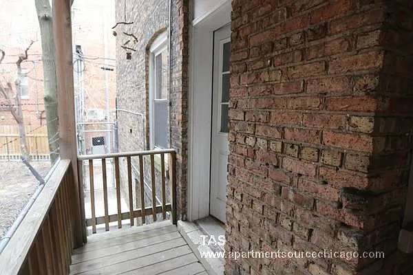 632 W Roscoe St #1N — Photo 8