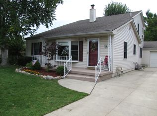 32199 Linderman Ave, Warren, MI 48093