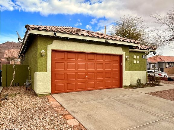 2nd image of 1080 Laguna Park Ct