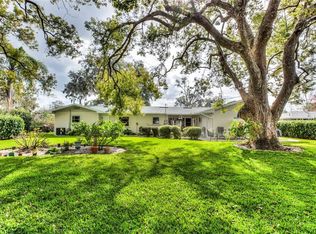 2011 Florence Rd, Mount Dora, FL 32757