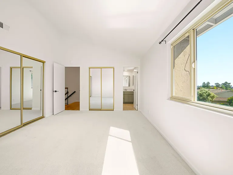 Ginormous en-suite Primary Bed and Bath. Step in shower