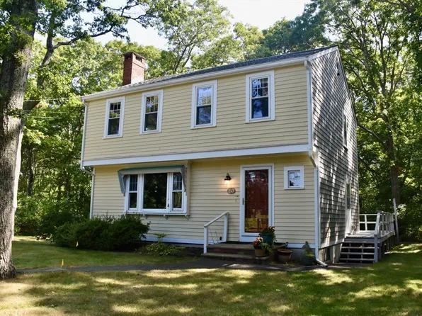 2462 State Rd, Plymouth, MA 02360