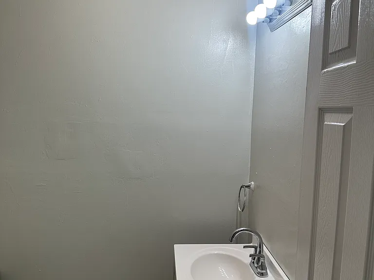 53 Terhune Ave #3 — Photo 10