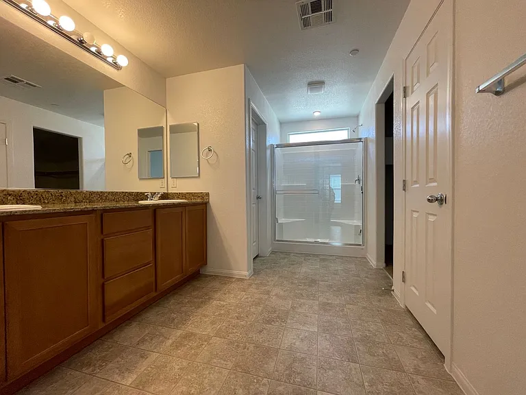 6124 Castle Gardens Ave — Photo 17