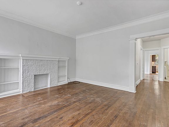 5th image of 1942 W Farwell Ave APT 2W