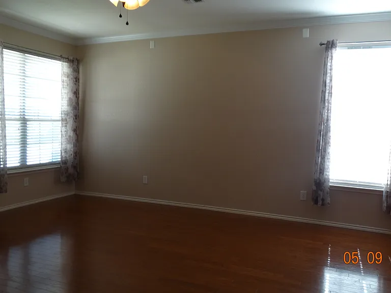 2681 Calmwater Dr — Photo 2