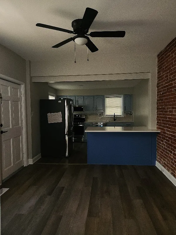 111 W. 13th - Apt A — Photo 3