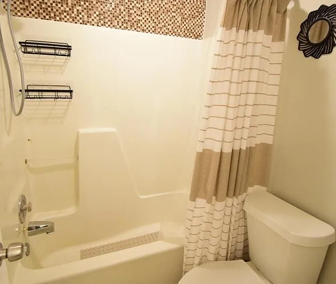 70 Covey Trl — Photo 20