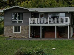 1433 N Lake Shore Dr, Decatur, IL 62526