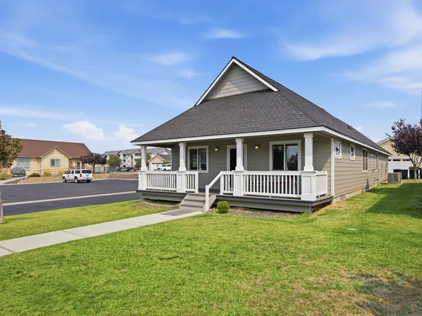 123 E 9th Ave #8, Moses Lake, WA 98837