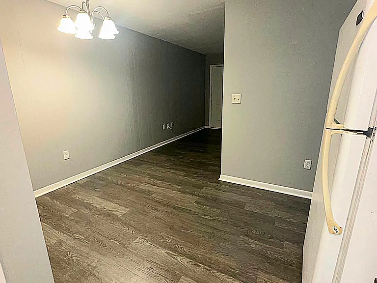 109 Stadium Rd #9 — Photo 15