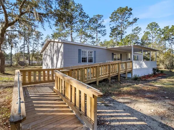 11590 SE 58th Pl, Morriston, FL 32668