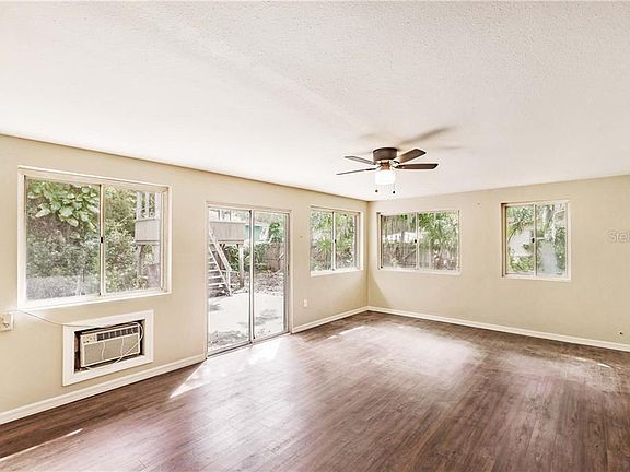 4th image of 1048 22nd St