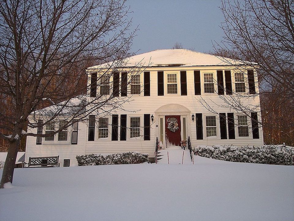 2nd image of 85 Woodridge Rd