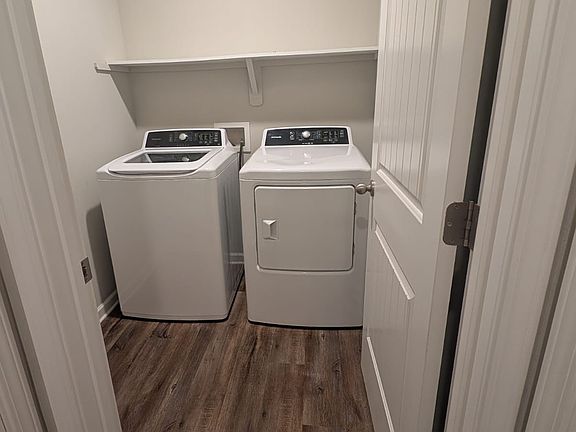 5th image of 28470 Evangeline Ln