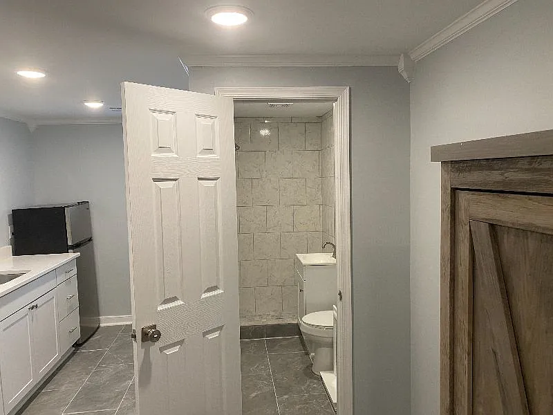 1 bed, 800 sqft, $1,450 — Photo 3