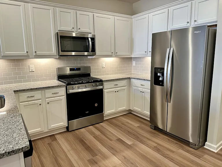 8012 Whitegrove Rd #8C — Photo 8