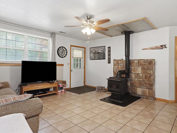 5th image of 9169 County Road 483