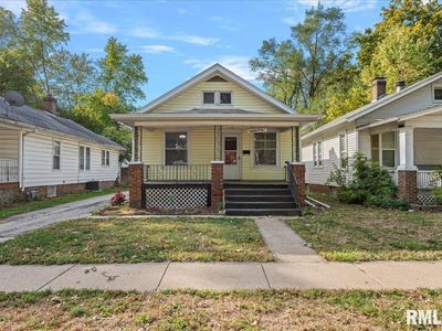 1805 S 2nd St, Springfield, IL, 62704