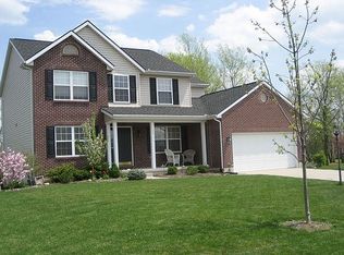 383 Greystone Dr, Dayton, OH 45458