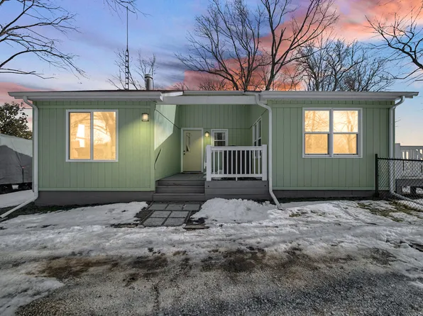 1602 E 300 S, La Porte, IN 46350