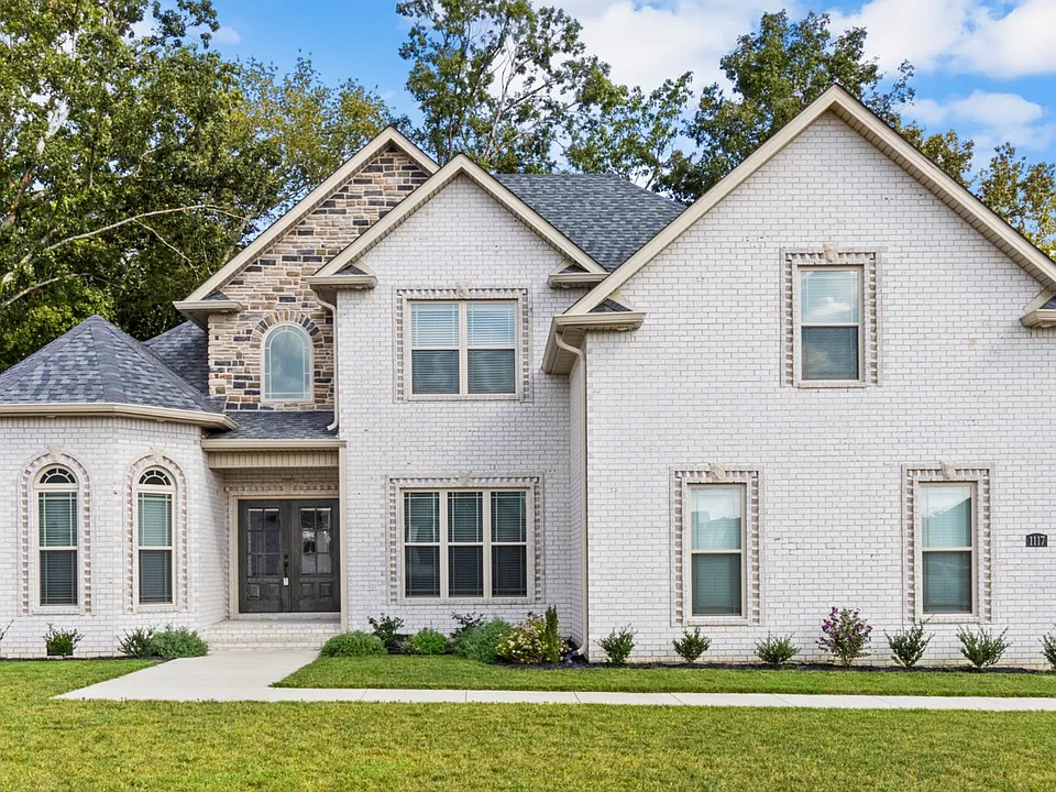 1117 Archibald Dr