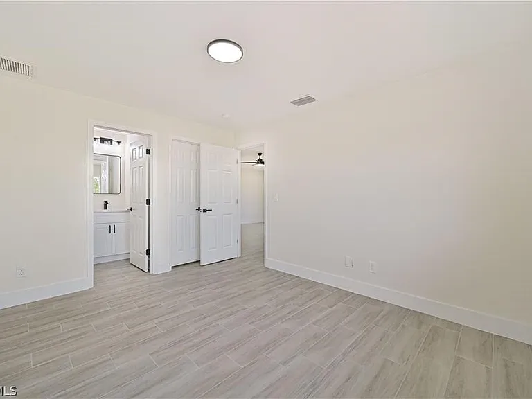 4735 28th St SW — Photo 9