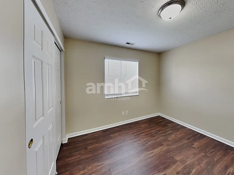 6580 Dunsdin Dr — Photo 14