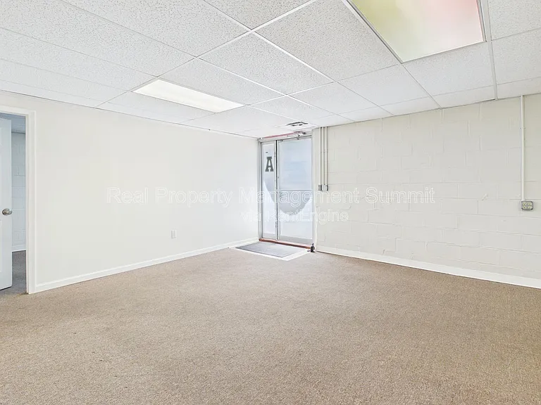2501 N Augusta St #A — Photo 3