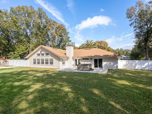 4th image of 3508 Kings Rd S